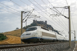 Tây Ban Nha – AVE: tăng trưởng hướng tâm và hệ sinh thái đô thị du lịch bền vững