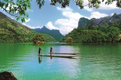 Bắc Kạn – Rừng thiêng, hồ ngọc và giấc mơ retreat chữa lành