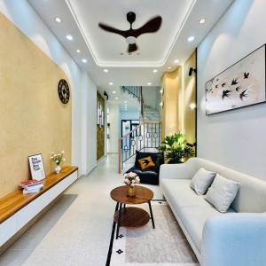 🚀 Bán Nhà Phố Thích Quảng Đức – Vị Trí Vàng, Kết Cấu Bề Thế