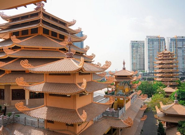 Nhà Thành Phố là thương hiệu thuộc Công ty cổ phần Nguyên Thông Quán